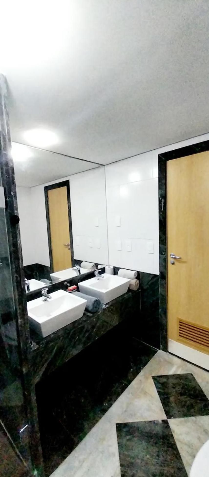 Completo Com Banheira E Piscina Residencial Casa Maua * Rio de Janeiro